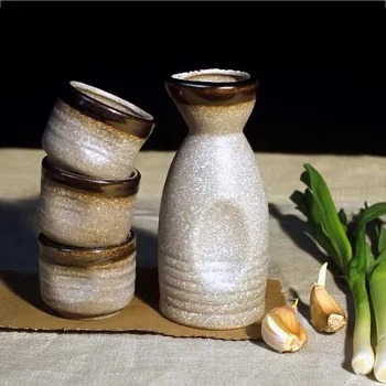 Derliaus Japonų Rankų darbo Klubo Kolbą Rinkinys Keramikos Senovinių Klasikinių Mens Dovanų Rinkinys Paslėpta Alkoholio Bouteille Inox Drinkware ED50JH
