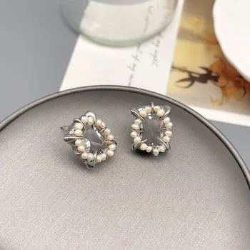 Prancūziška elegancija Gamtos Baroko perlas Inkrustacijos kristalų Netaisyklingos geometrijos stud auskarai moterims, 925 sidabras adatos Auskarai